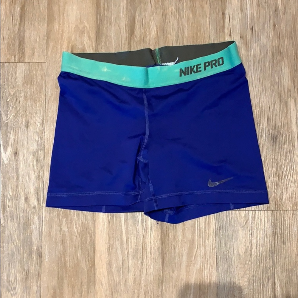 Nike pro spandex